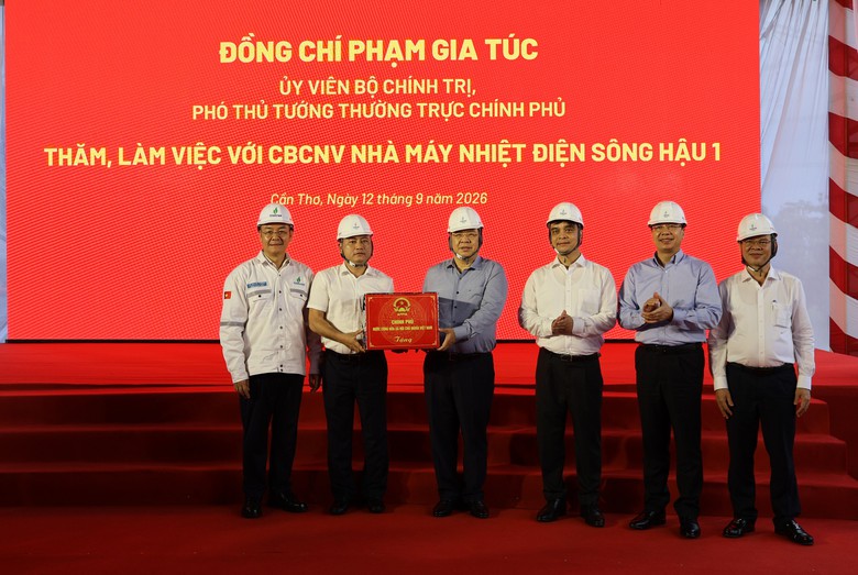 Ph&oacute; Thủ tướng Thường trực y&ecirc;u cầu gỡ vướng, mở th&ecirc;m nguồn điện cho Cần Thơ- Ảnh 3.