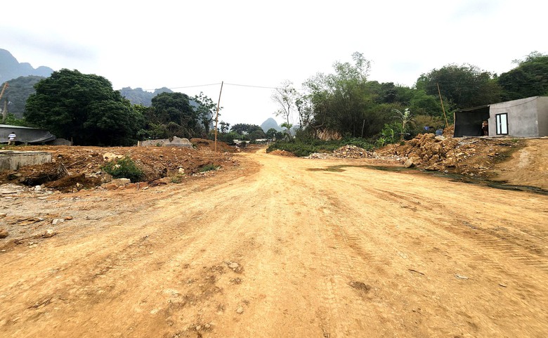 Ninh Bình đẩy nhanh giải phóng mặt bằng, quyết tâm đưa đường Bái Đính - Ba Sao về đích- Ảnh 2.