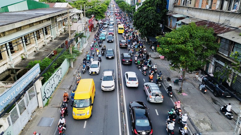 Gỡ nút thắt đề án kiểm soát khí thải tại TP.HCM (bài 2): Đổi xe, đừng đổi bằng sinh kế - Ảnh 5.