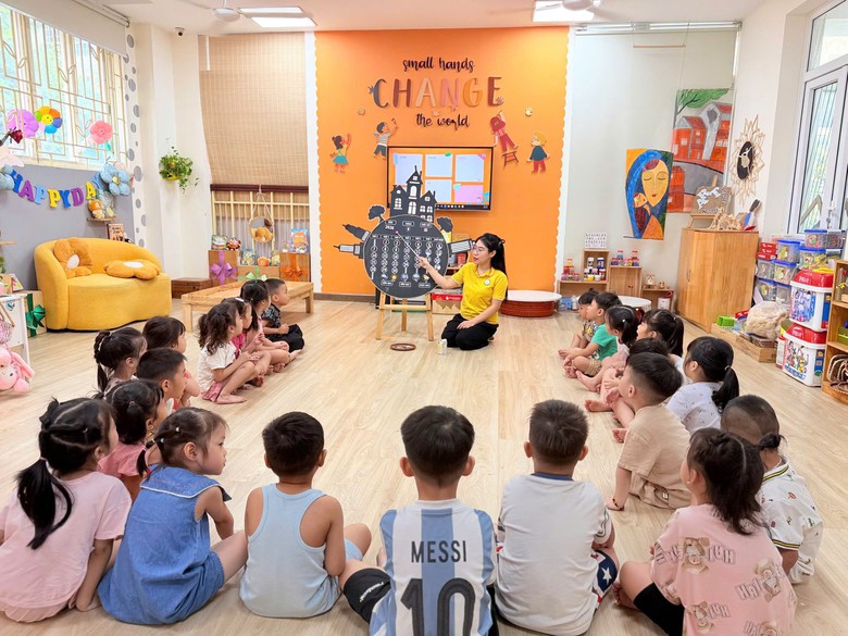 Trẻ 5-6 tuổi chưa hoàn thành chương trình mầm non được hỗ trợ học phí - Ảnh 1.