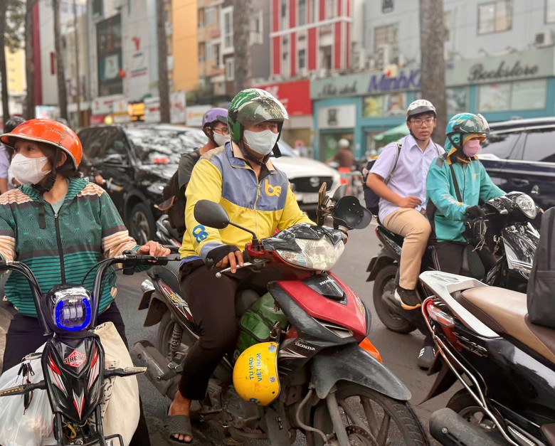 Gỡ nút thắt đề án kiểm soát khí thải tại TP.HCM (bài 3): Cần một lộ trình linh hoạt - Ảnh 3.