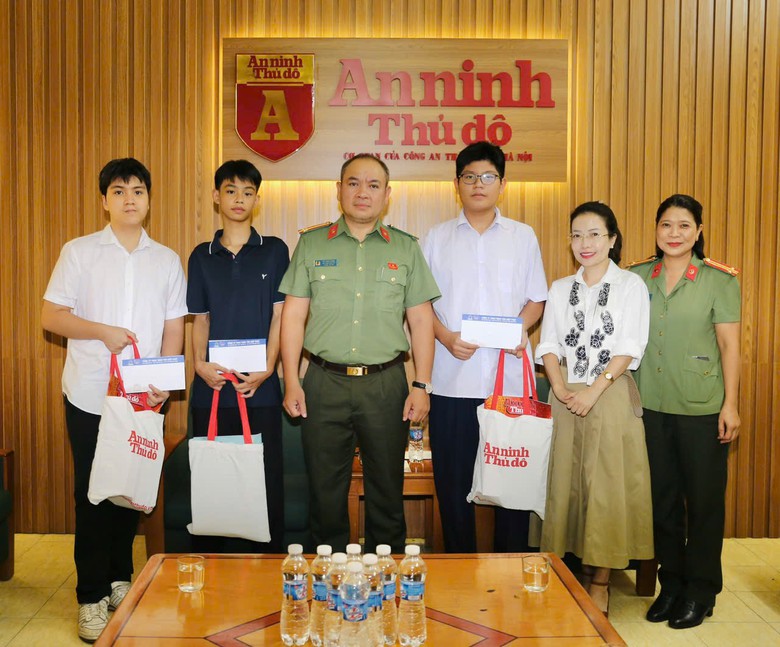 Góp thêm điểm tựa cho hành trình trưởng thành của những người con cán bộ công an hy sinh- Ảnh 2.