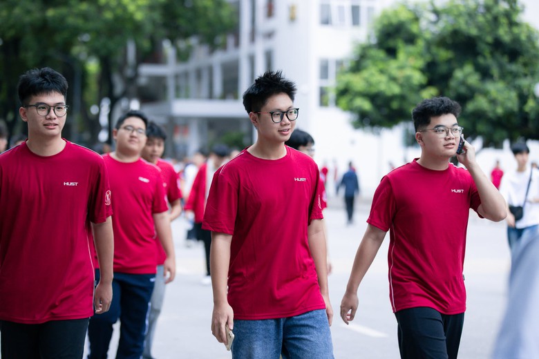 Đại học đẩy mạnh ứng dụng AI từ đ&agrave;o tạo đến quản trị- Ảnh 1.