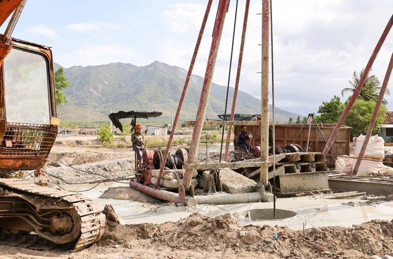Kh&aacute;nh H&ograve;a tăng tốc giải ph&oacute;ng mặt bằng ĐT.652B, ĐT.652D, đẩy nhanh thi c&ocirc;ng tỉnh lộ 1B- Ảnh 2.