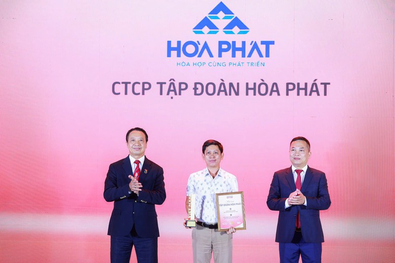 H&ograve;a Ph&aacute;t được vinh danh Top 5 doanh nghiệp tư nh&acirc;n nộp ng&acirc;n s&aacute;ch lớn nhất Việt Nam- Ảnh 1.