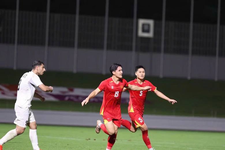 ASIAD 20: U23 Việt Nam h&ograve;a tiếc nuối trước Kuwait- Ảnh 1.