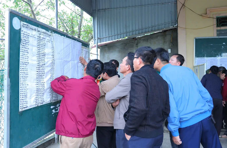 Cao tốc Vinh &ndash; Thanh Thủy: Linh hoạt biện ph&aacute;p thi c&ocirc;ng trong m&ugrave;a mưa - Ảnh 4.