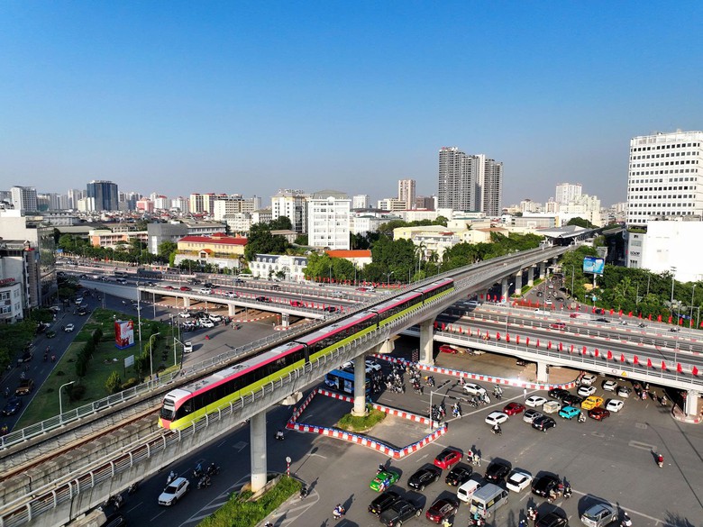 T&iacute;nh ph&iacute; bảo hiểm c&ocirc;ng tr&igrave;nh phải b&aacute;m s&aacute;t gi&aacute; trị thực tế- Ảnh 2.