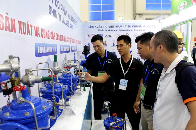 Thứ trưởng B&ugrave;i Xu&acirc;n Dũng: Ng&agrave;nh nước đẩy mạnh chuyển đổi số, tăng khả năng th&iacute;ch ứng- Ảnh 2.
