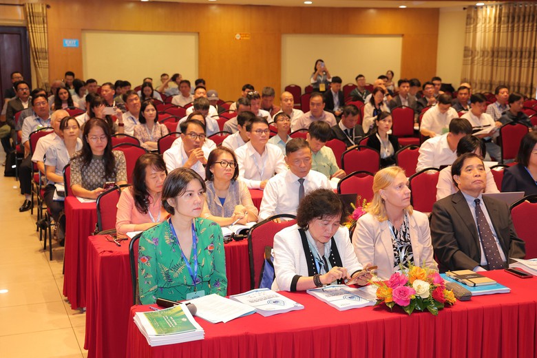 Tìm giải pháp để ngành nước thích ứng với biến đổi khí hậu- Ảnh 5.