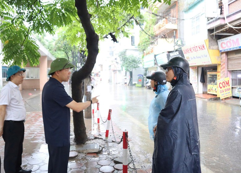H&agrave; Nội chủ động từ cơ sở, sẵn s&agrave;ng ứng ph&oacute; mưa lũ - Ảnh 5.