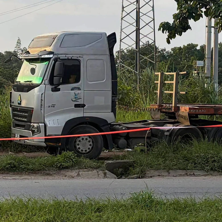 Th&aacute;i Nguy&ecirc;n: Khởi tố vụ &aacute;n t&agrave;i xế xe tải rơi xuống hố c&ocirc;ng tr&igrave;nh tử vong- Ảnh 2.