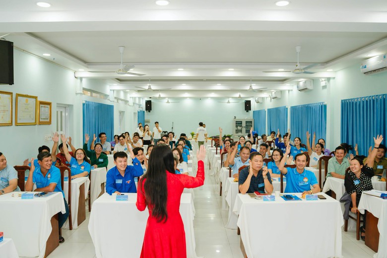 Bình dân học vụ số tại TP.HCM: Những con số "biết nói"- Ảnh 1.