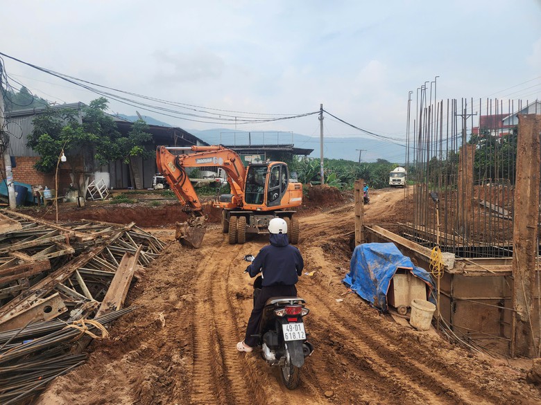 Lâm Đồng: Hai dự án cầu Tiền Lâm, Phi Tô dự kiến về đích sớm 6 tháng- Ảnh 3.