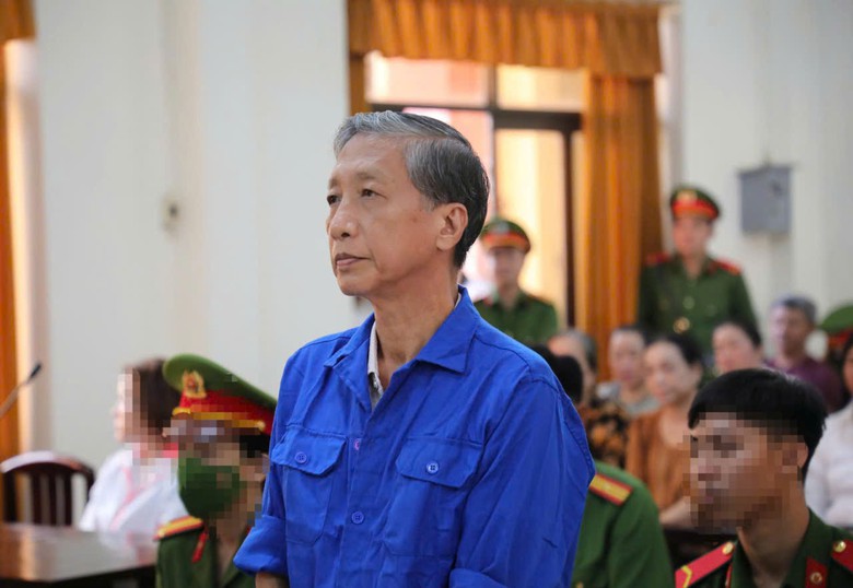 Cựu trưởng Công an ở An Giang lĩnh 18 năm tù vì lừa đảo 67 tỷ đồng- Ảnh 1.