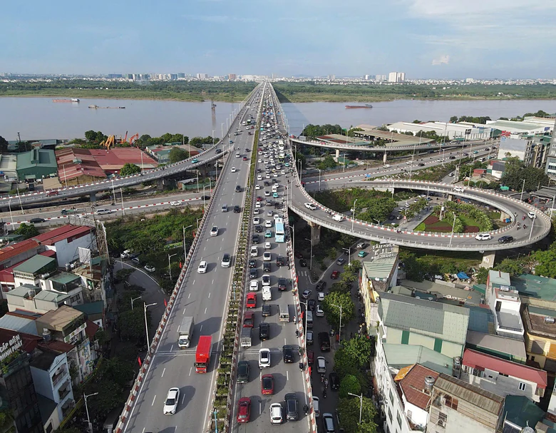 Bộ Xây dựng định hướng phát triển vận tải xanh, thông minh đến năm 2050- Ảnh 1.