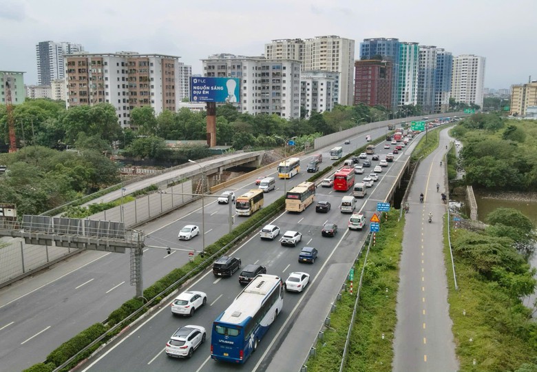Bộ Xây dựng định hướng phát triển vận tải xanh, thông minh đến năm 2050- Ảnh 2.