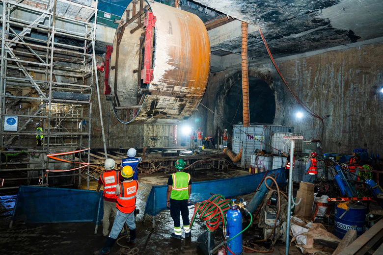 Metro Nhổn - ga Hà Nội thi công gối đầu, tăng tốc về đích- Ảnh 1.