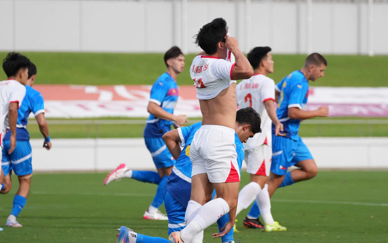 ASIAD 20: Thắng dễ Philippines, U23 Việt Nam rộng cửa vào tứ kết- Ảnh 2.