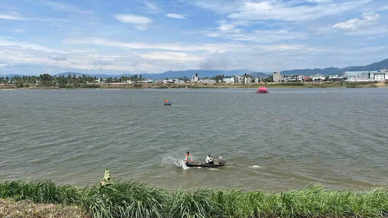Gia Lai: Hai người đàn ông mất tích khi đánh bắt cá trên sông Lại Giang - Ảnh 2.