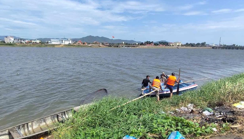 Gia Lai: Tìm thấy thi thể 2 người mất tích khi đánh bắt cá trên sông Lại Giang - Ảnh 2.