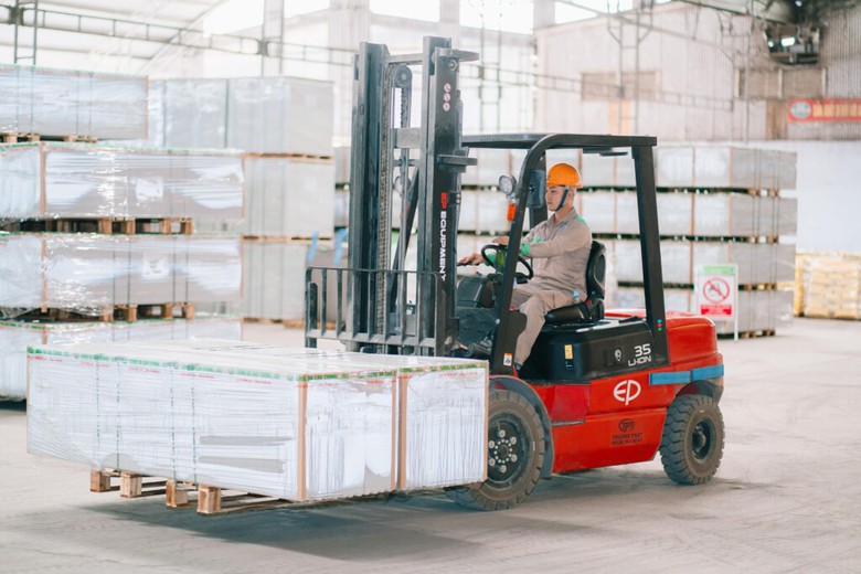 Cụ thể h&oacute;a ch&iacute;nh s&aacute;ch, mở đường ph&aacute;t triển vật liệu xanh - Ảnh 2.
