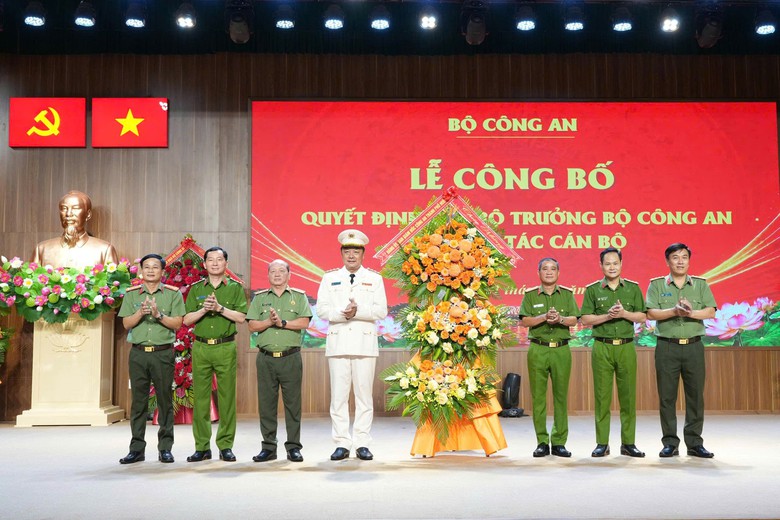 Đại tá Nguyễn Đình Dương làm Giám đốc Công an TP Huế- Ảnh 3.