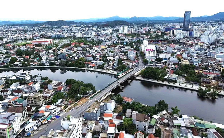 Thay nhà thầu mới, cầu Vỹ Dạ đã thi công trở lại- Ảnh 9.