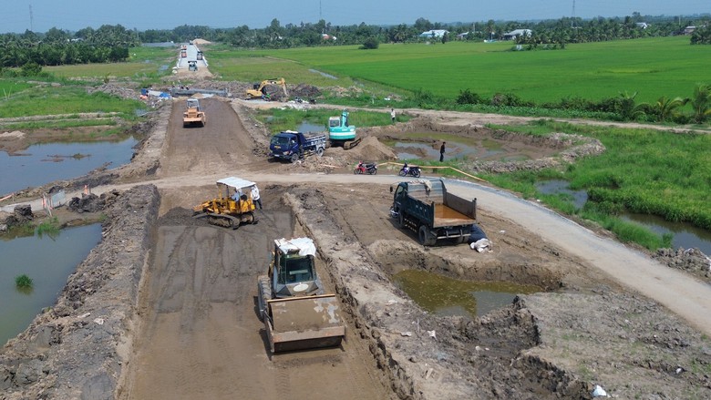 Đồng Tháp hiện thực hóa khát vọng thành trung tâm trung chuyển tiểu vùng Mê Kông- Ảnh 1.