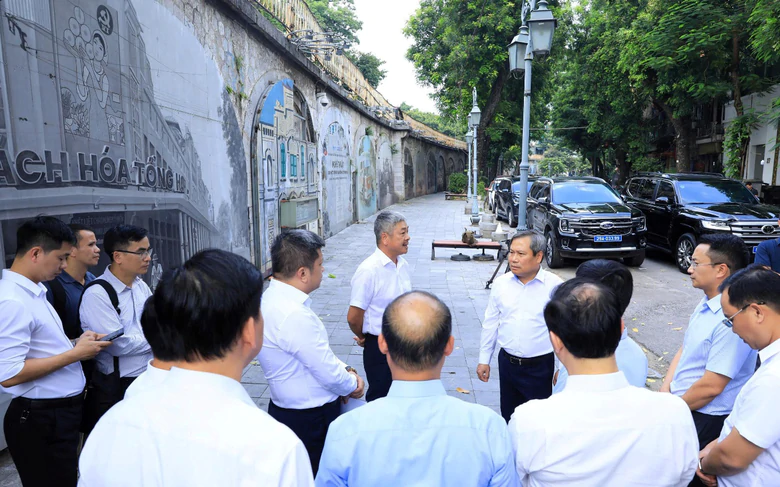 Hà Nội tăng tốc kiến tạo hạ tầng, mở không gian phát triển hai bờ sông Hồng- Ảnh 2.