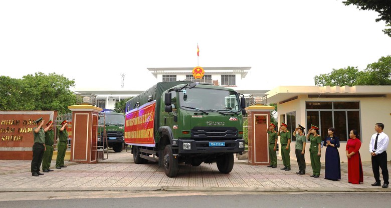 Khánh Hòa: Đưa 26 hài cốt liệt sĩ về Nghĩa trang liệt sĩ Hòn Dung- Ảnh 1.