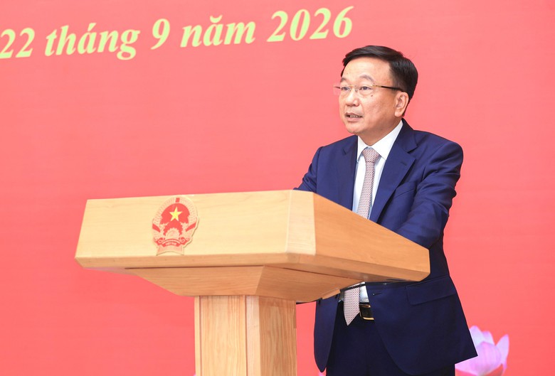Trao quyết định bổ nhiệm ông Nguyễn Danh Huy làm Phó Chủ nhiệm Văn phòng Chính phủ - Ảnh 4.