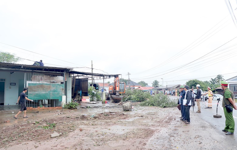 Đắk Lắk: Gỡ điểm nghẽn 26,7m² mặt bằng cuối cùng tại dự án cải tạo, nâng cấp tỉnh lộ 1- Ảnh 1.