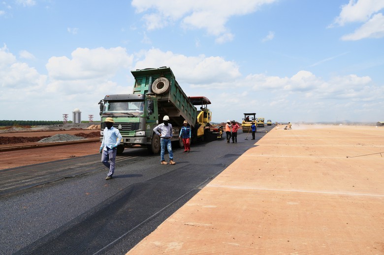 Sân bay Long Thành ưu tiên nguồn lực tăng tốc các gói thầu và công trình đường găng- Ảnh 2.