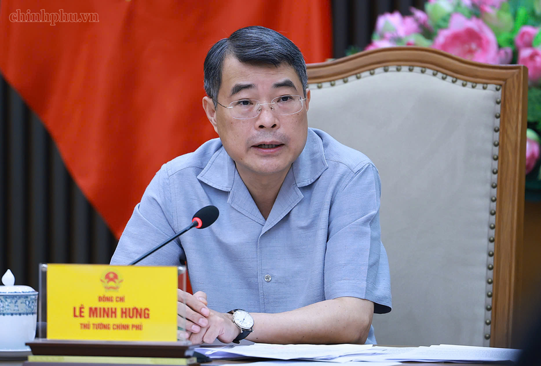 Thủ tướng: Thúc đẩy các dự án trọng điểm GTVT chậm tiến độ và tỉ lệ giải ngân thấp- Ảnh 2.