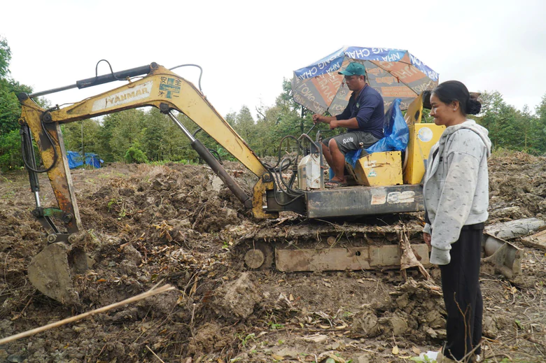 Đồng Tháp: Đội K91 phát hiện 77 bộ hài cốt liệt sĩ tại vườn sầu riêng- Ảnh 1.