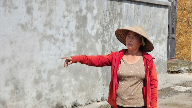 Hà Nội: Xã có hàng trăm hộ dân hiến đất mở rộng đường, nông thôn "thay da đổi thịt" - Ảnh 2.