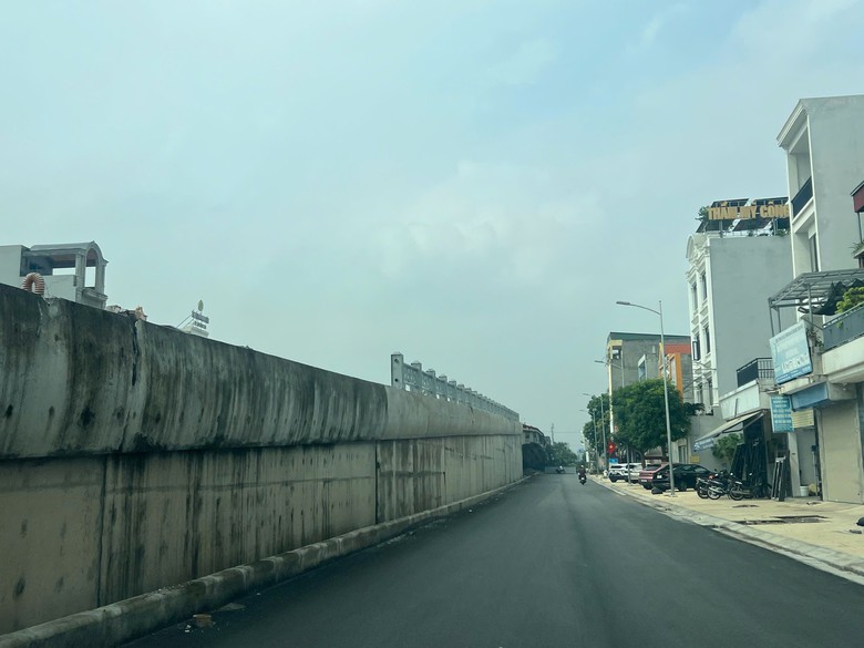 Lập phương án cưỡng chế GPMB để hoàn thành cầu vượt đường sắt Phủ Lý trong năm nay- Ảnh 3.