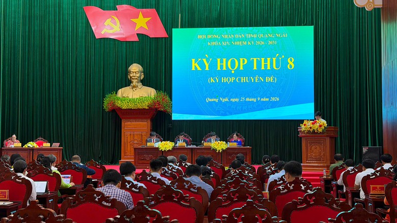 Quảng Ngãi ưu tiên nguồn lực địa phương để phát triển kết cấu hạ tầng- Ảnh 1.