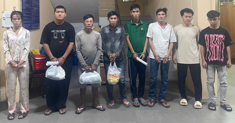 Vĩnh Long: Bắt 7 đối tượng trong chuyên án trộm cắp xe máy- Ảnh 1.