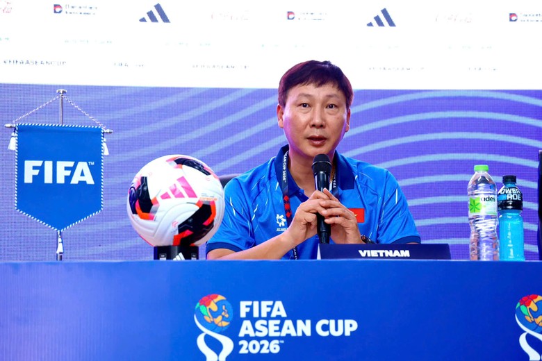HLV Kim Sang-sik tự tin cùng đội tuyển Việt Nam chinh phục FIFA ASEAN Cup 2026 - Ảnh 1.