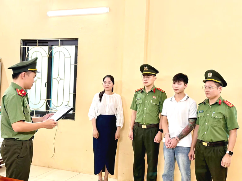 Tuyên Quang: Khởi tố đối tượng tổ chức cho người khác trốn đi nước ngoài- Ảnh 1.