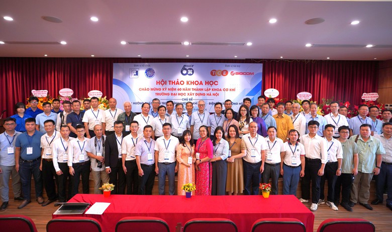 Đào tạo kỹ sư cơ khí gắn với thực tiễn, số hóa, sáng tạo và nghiên cứu ứng dụng- Ảnh 2.