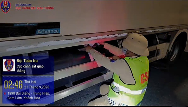 Dùng biên bản quá hạn chạy xe trên cao tốc, tài xế và chủ xe bị phạt 48 triệu đồng- Ảnh 1.
