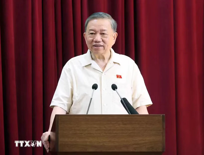 Thủ đô không chỉ phát triển nhanh mà phải có chất lượng, bản sắc và ngày càng đáng sống- Ảnh 1.
