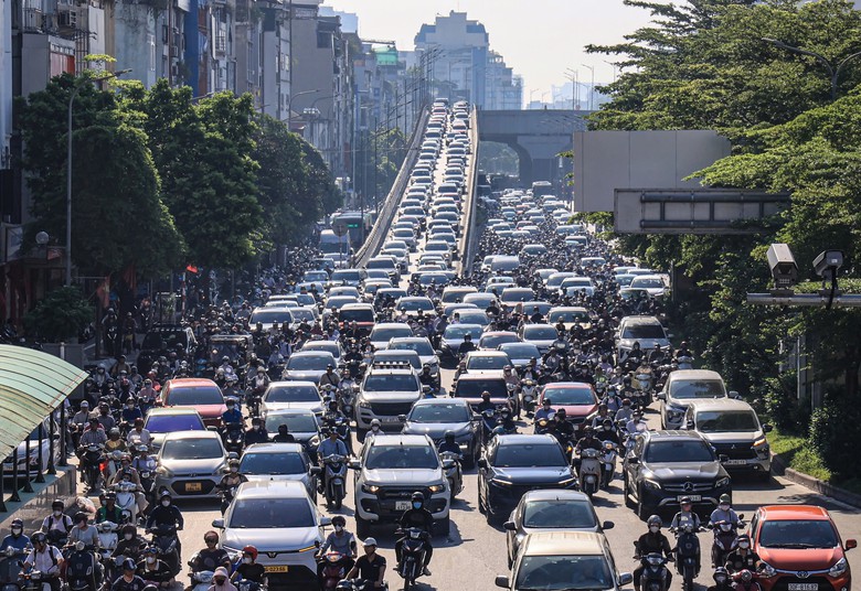 Hà Nội khảo sát toàn diện các điểm ùn tắc giao thông - Ảnh 1.