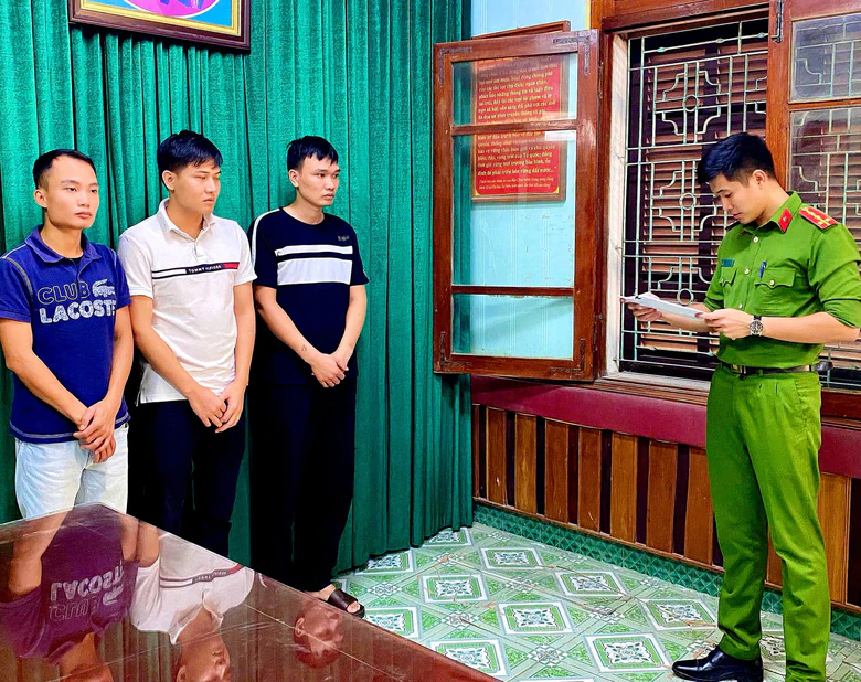 Hưng Yên: Khởi tố 3 đối tượng kinh doanh đa cấp tiền điện tử gây thiệt hại hàng tỷ đồng- Ảnh 1.