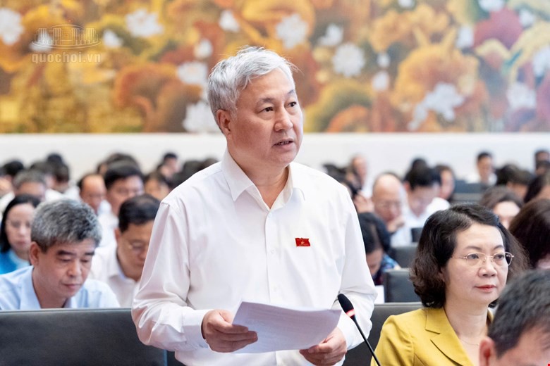 Cần xem xét việc mở rộng quyền sử dụng biển cho tổ chức và cá nhân - Ảnh 1.