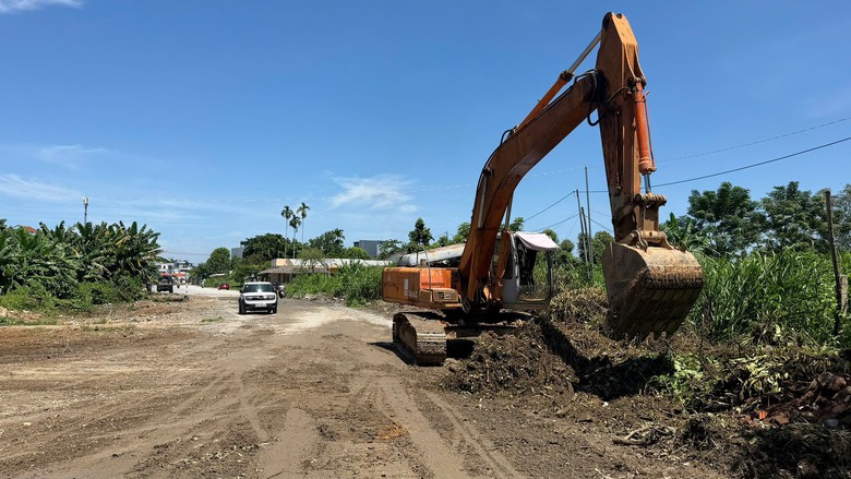 Quảng Ngãi: Tái khởi động thi công đường Chu Văn An sau nhiều năm đình trệ- Ảnh 1.