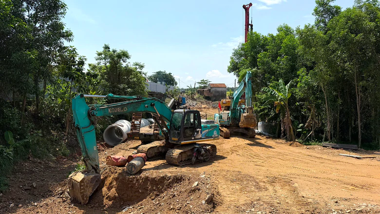 Khó khăn bủa vây nhà thầu xây dựng ở Quảng Ngãi- Ảnh 2.